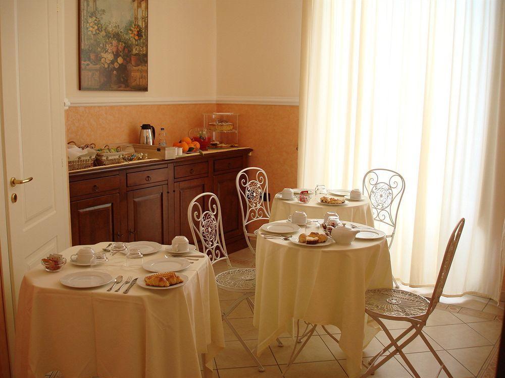 Couette-café Diana Syracuse