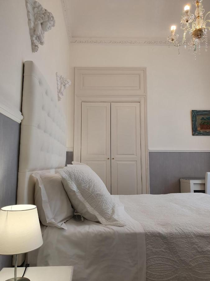 Diana Couette-café 3*